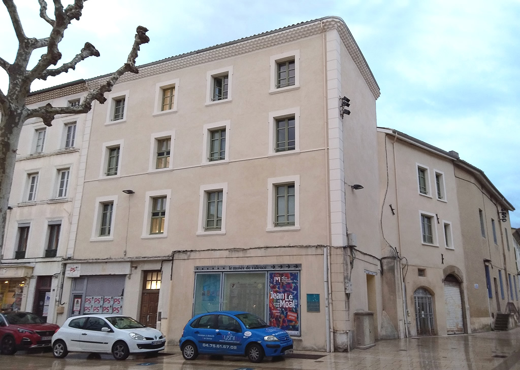 Place des Clercs à Valence